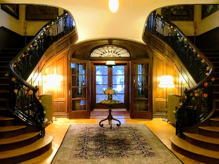 two curved staircases on each side